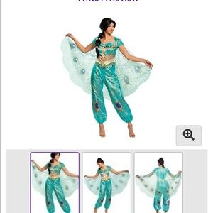 Halloween costume plus necklace. Worn once